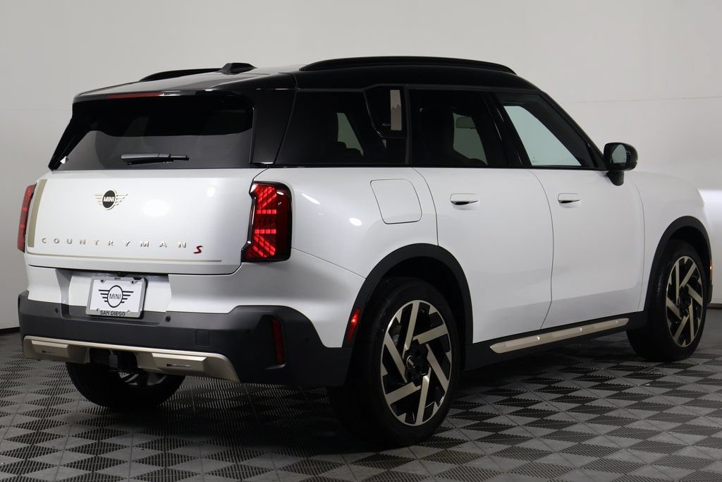 New 2027 MINI Cooper Countryman S w/ Comfort Package Max AWD/4WD image 2