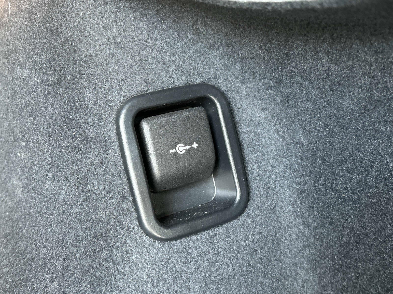 Used 2017 BMW X1 xDrive28i AWD/4WD image 13