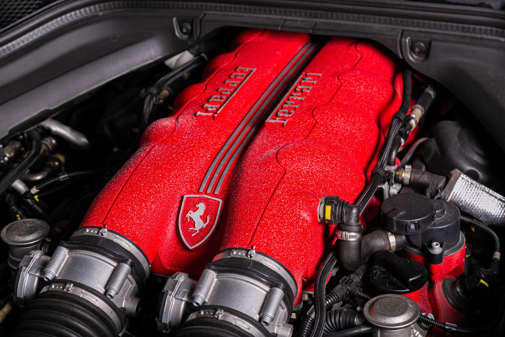 Used 2011 Ferrari California image 43