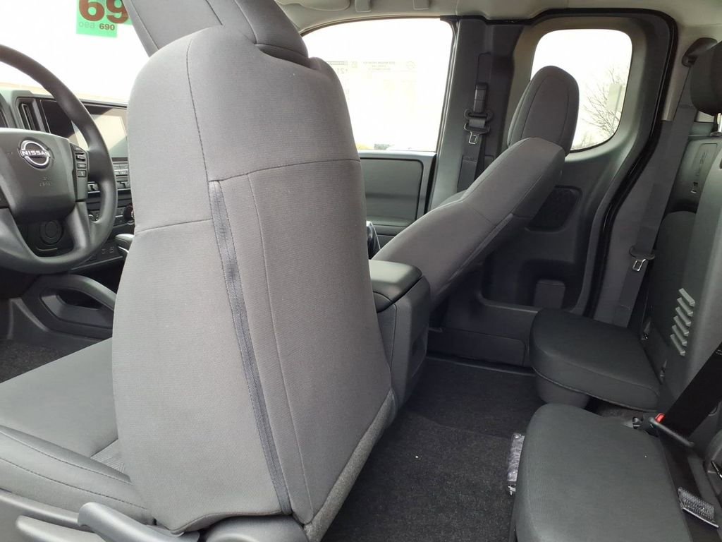 New 2026 Nissan Frontier S image 28