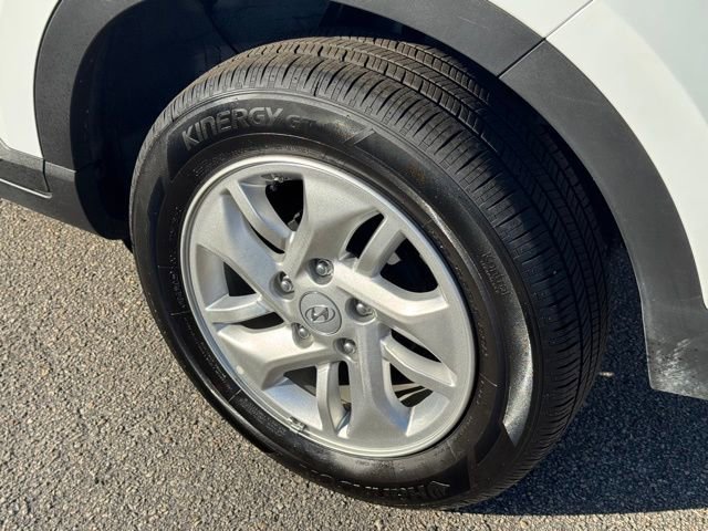 Used 2025 Hyundai Venue SE image 10