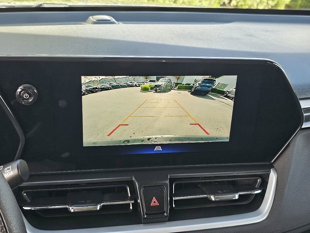 Used 2024 Chevrolet TrailBlazer LS image 33