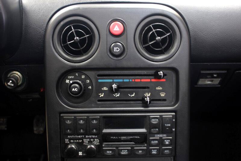 Used 1990 MAZDA MX-5 Miata image 31