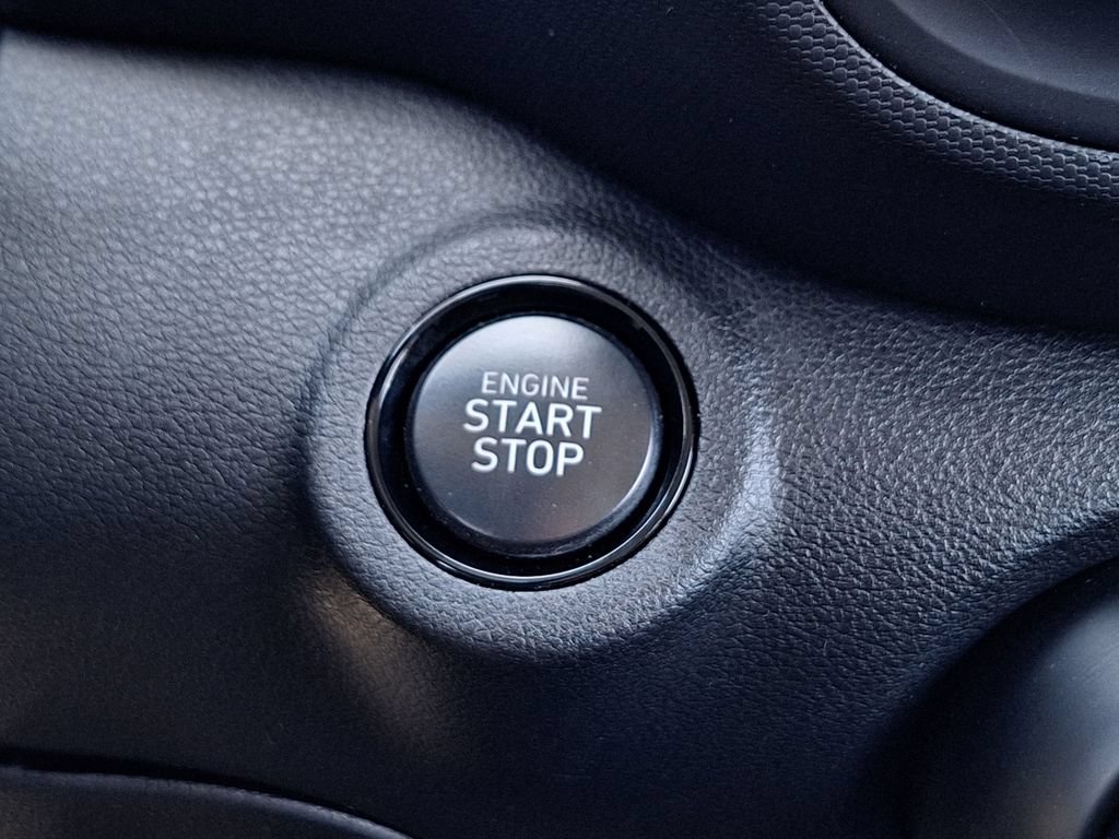 Certified 2024 Hyundai Venue SEL FWD image 22