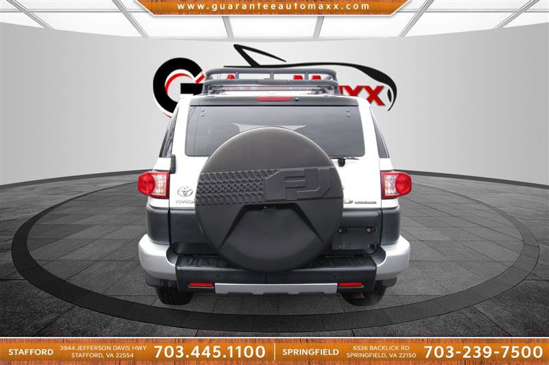 Used 2011 Toyota FJ Cruiser 4WD image 6