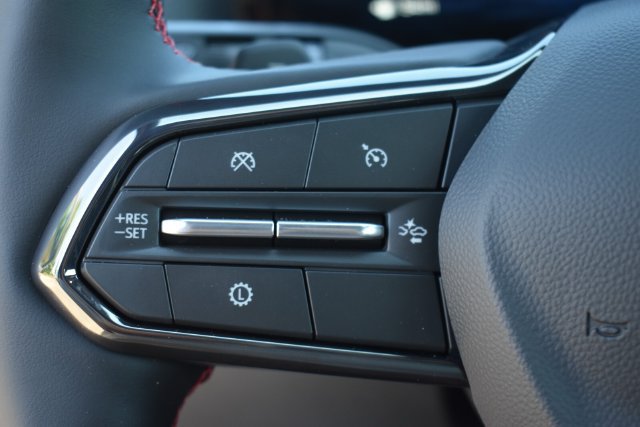 New 2027 Chevrolet Equinox RS w/ Safety and Technology Package FWD image 27