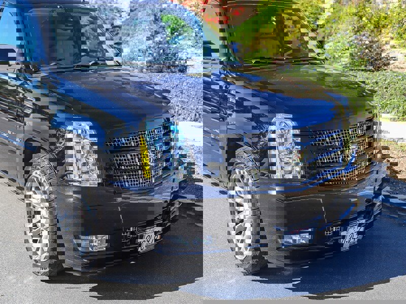 Used 2014 Cadillac Escalade ESV Premium AWD/4WD image 9