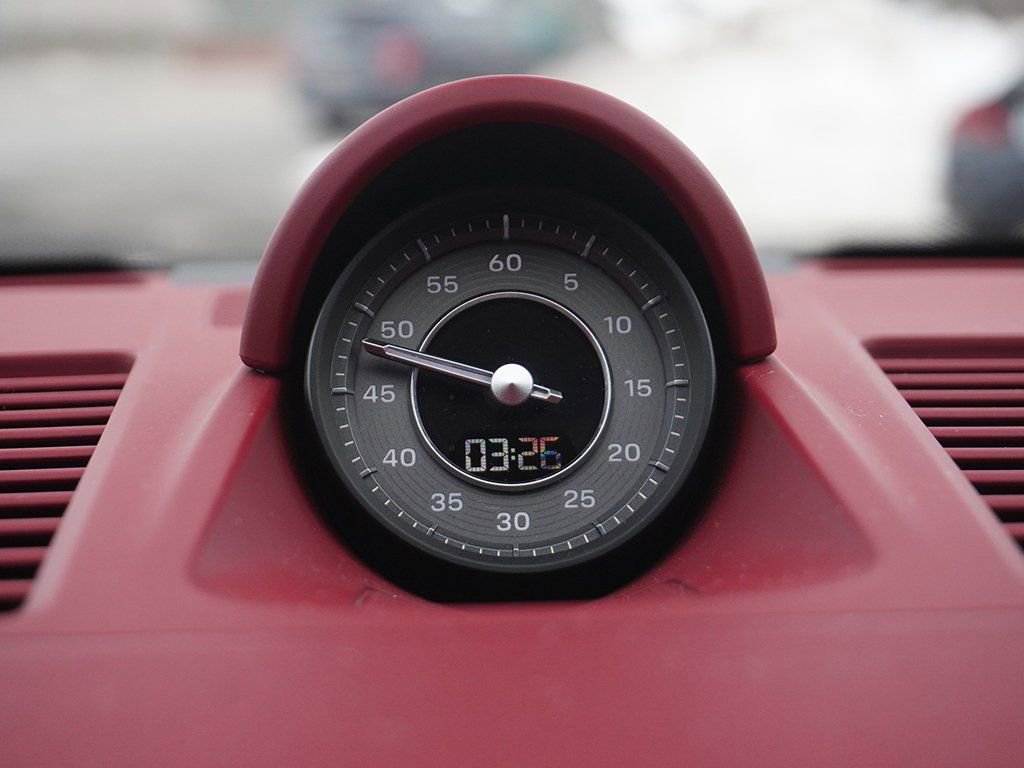 Used 2022 Porsche 911 Turbo S w/ 911 Turbo Sportdesign Package image 59