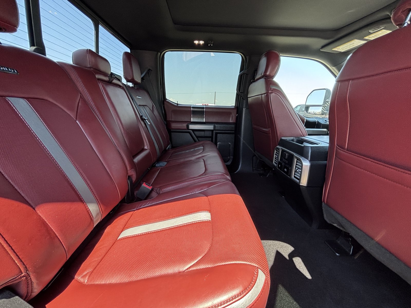 Used 2018 Ford F250 Platinum w/ Platinum Ultimate Package AWD/4WD image 23