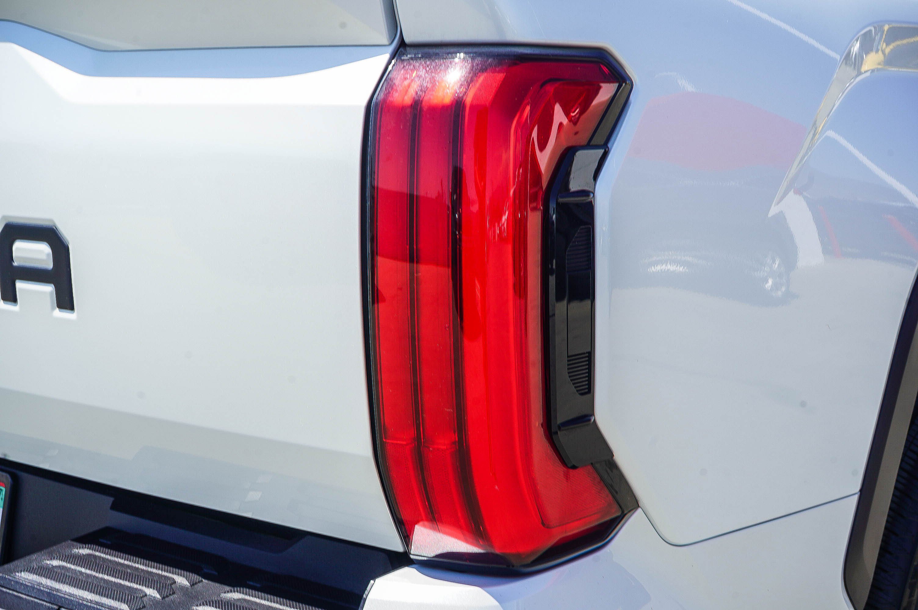 Certified 2025 Toyota Tundra Limited AWD/4WD image 8