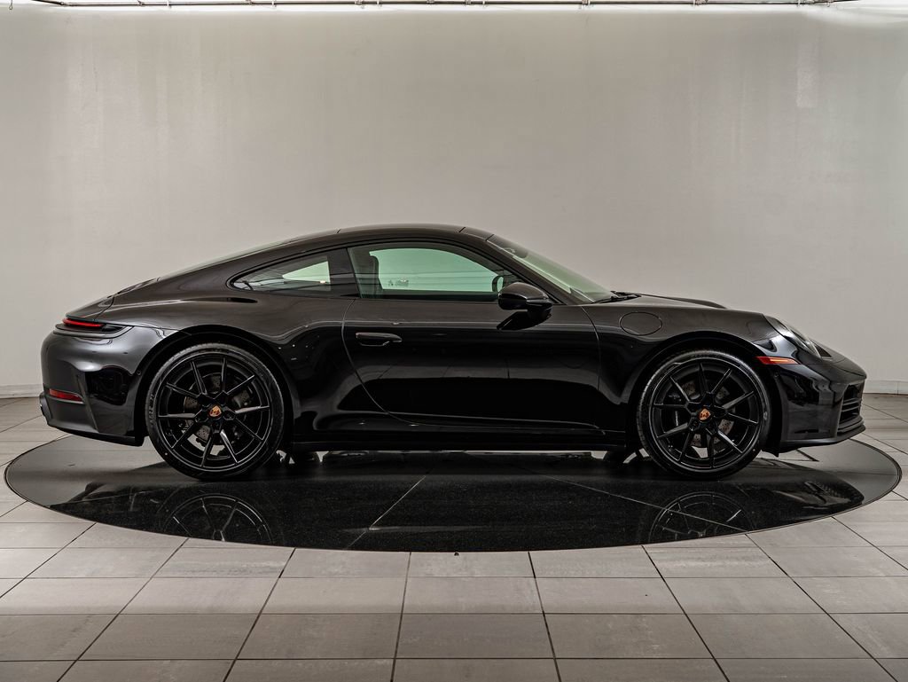 New 2026 Porsche 911 Carrera RWD image 9