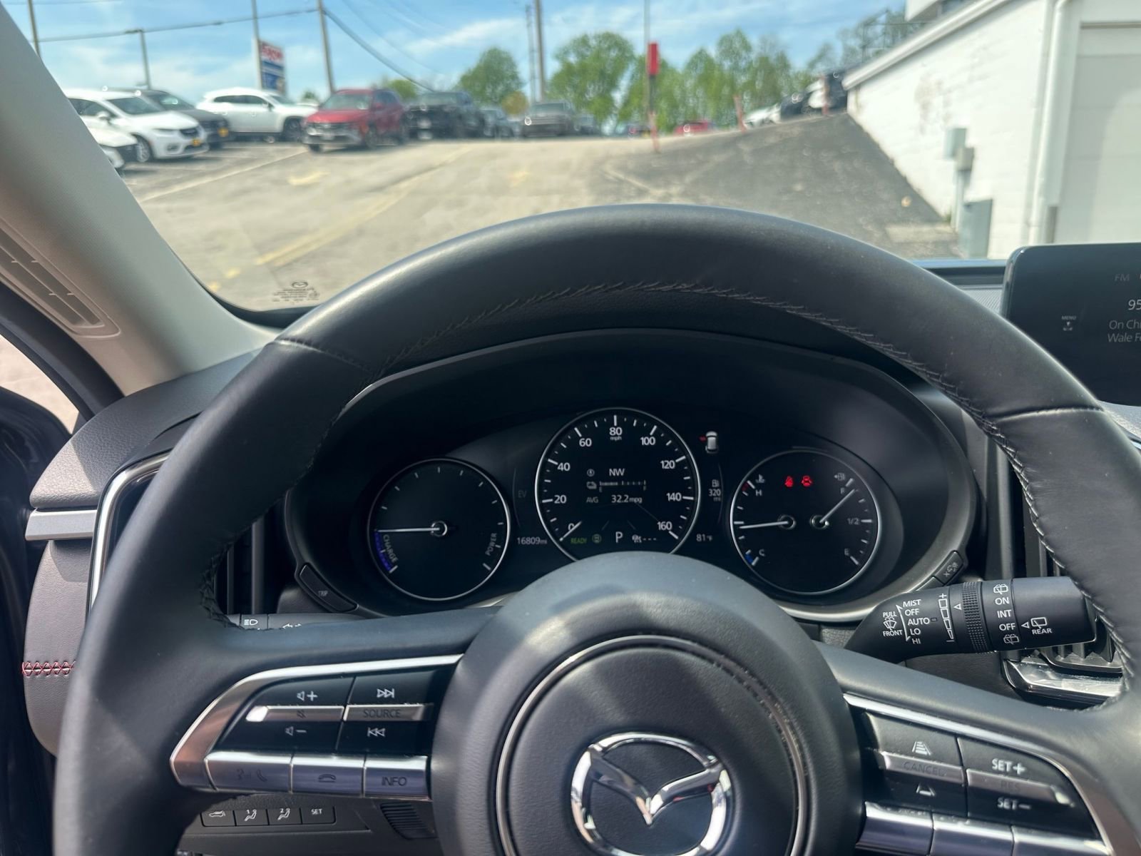 Used 2025 MAZDA CX-50 2.5 Hybrid w/ Premium Plus Pkg image 34