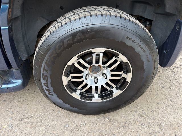Used 2005 GMC Yukon Denali AWD/4WD image 29