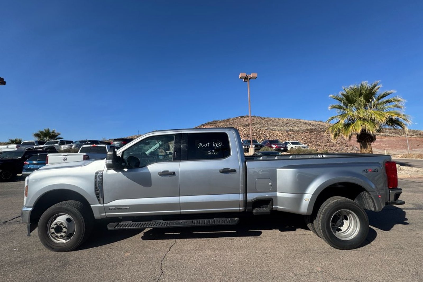Used 2024 Ford F350 XLT image 2