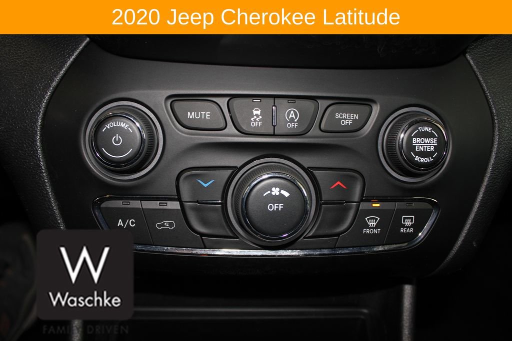 Used 2020 Jeep Cherokee Latitude w/ Cold Weather Group image 29