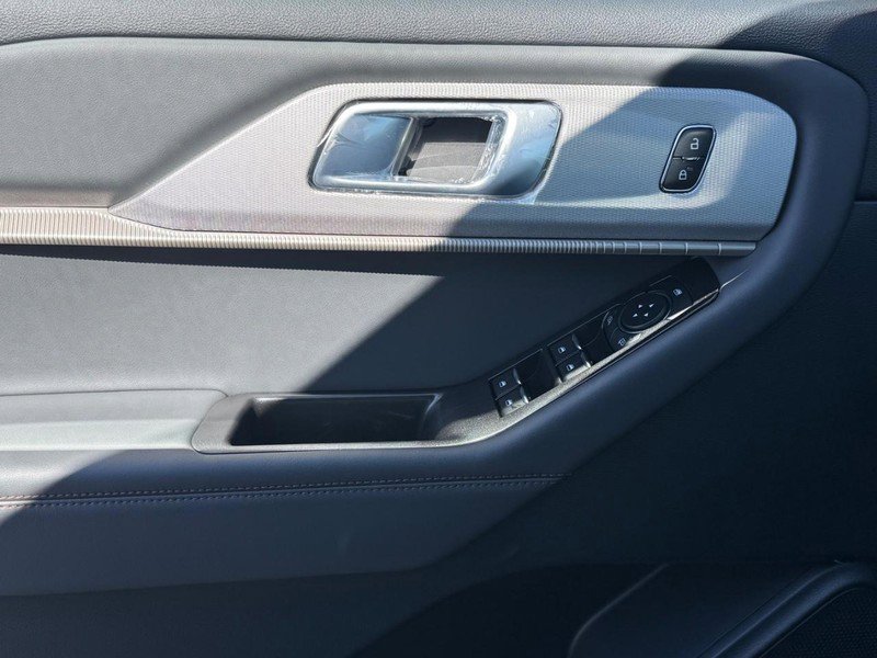 New 2026 Ford Explorer Active image 26