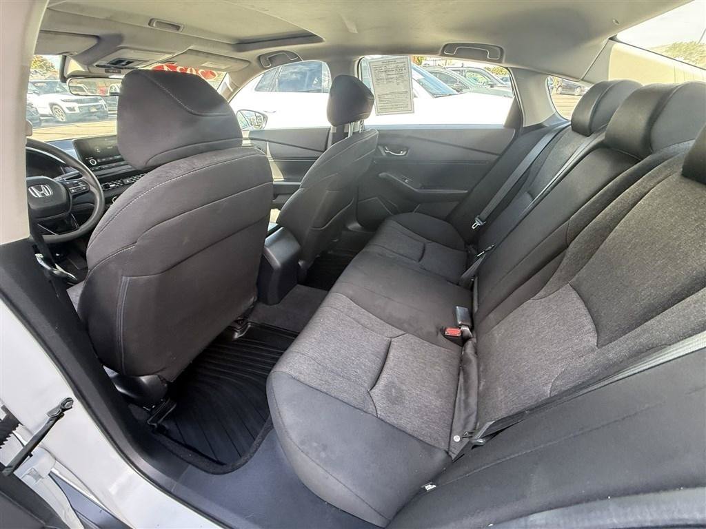Used 2024 Honda Accord EX image 13