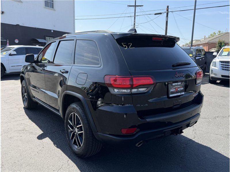 Used 2018 Jeep Grand Cherokee Trailhawk w/ Trailhawk Luxury Group image 65