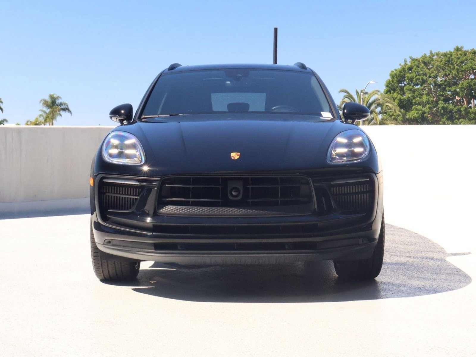 Certified 2022 Porsche Macan S image 6