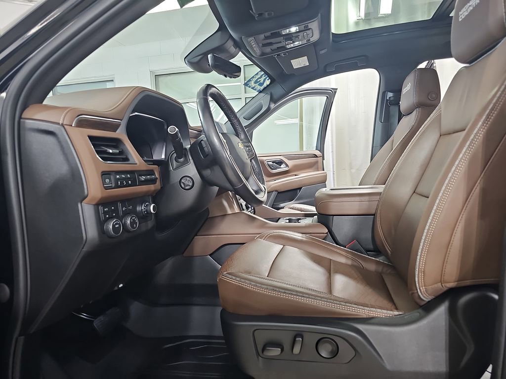 Certified 2023 Chevrolet Tahoe High Country AWD/4WD image 22