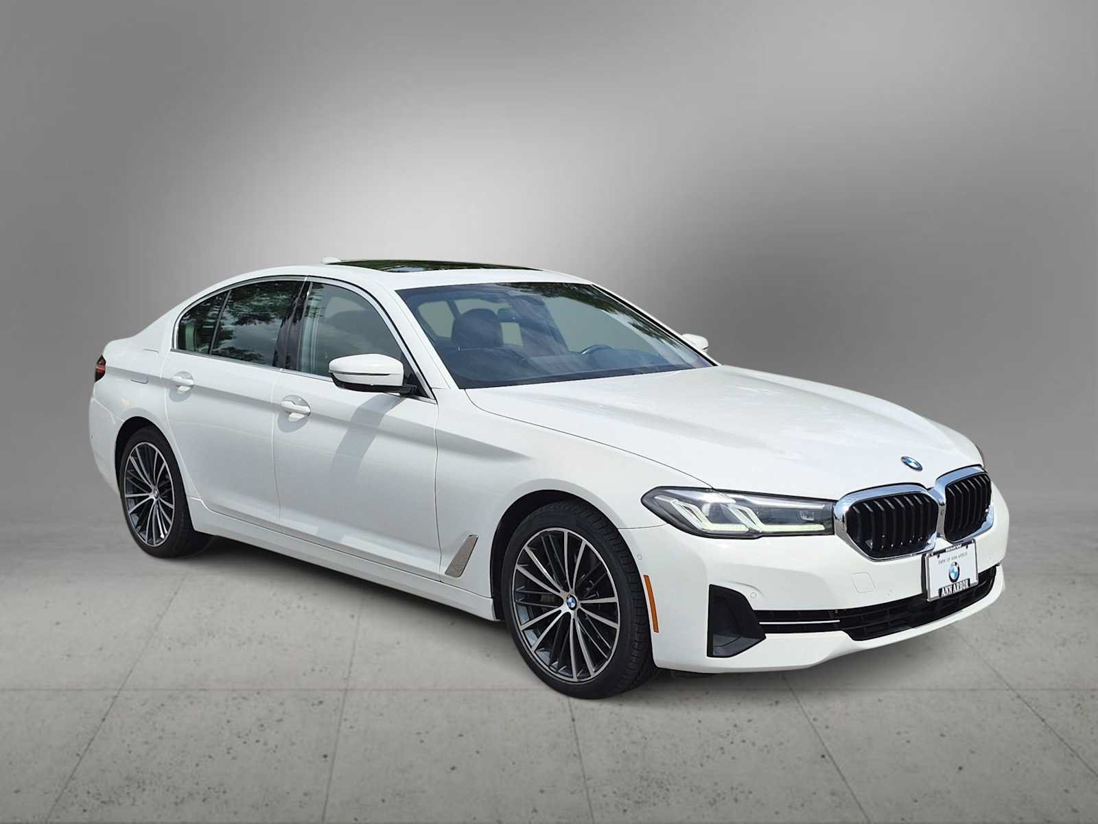 Used 2021 BMW 540i xDrive w/ Premium Package AWD/4WD video 2