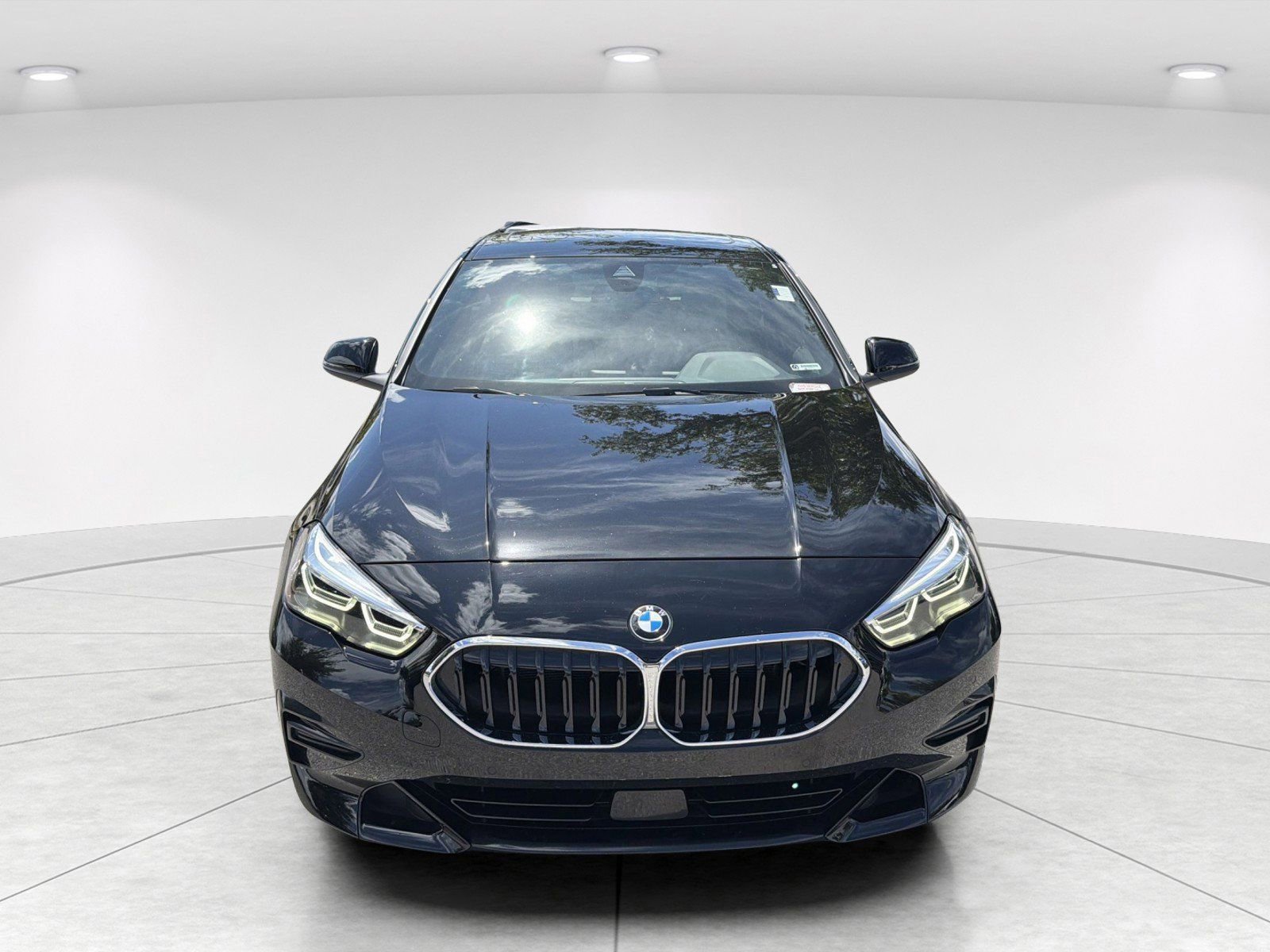 Used 2022 BMW 228i Gran Coupe w/ Convenience Package FWD image 2