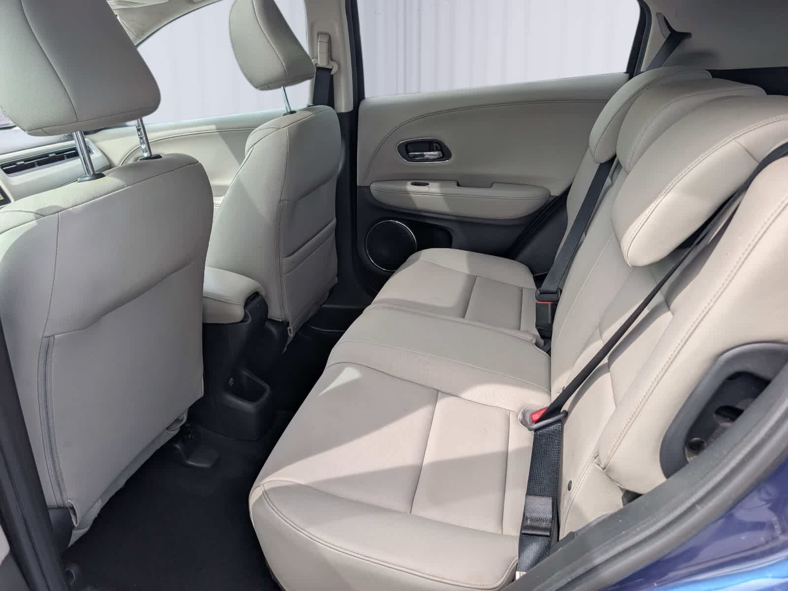 Used 2016 Honda HR-V EX-L image 12