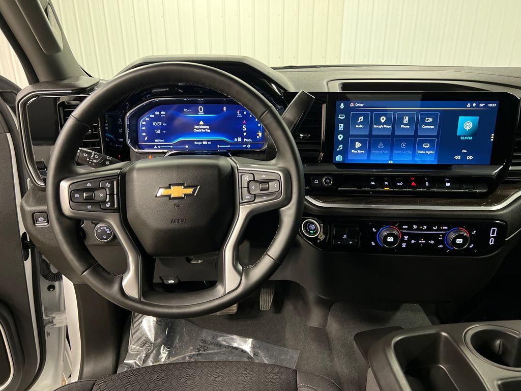 Certified 2025 Chevrolet Silverado 1500 LT AWD/4WD image 17