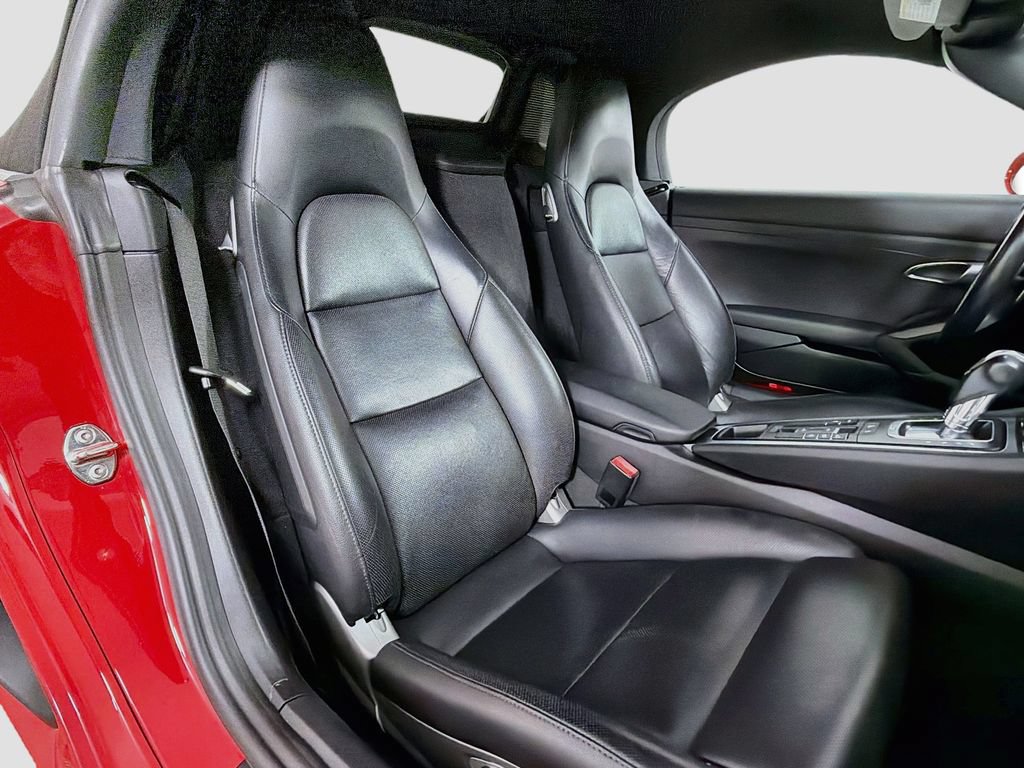 Used 2023 Porsche 718 Boxster RWD image 24