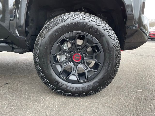 Used 2025 Toyota Tacoma TRD Pro image 38