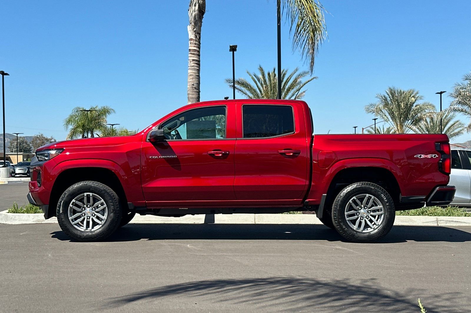 New 2026 Chevrolet Colorado LT w/ LT Convenience Package AWD/4WD image 7