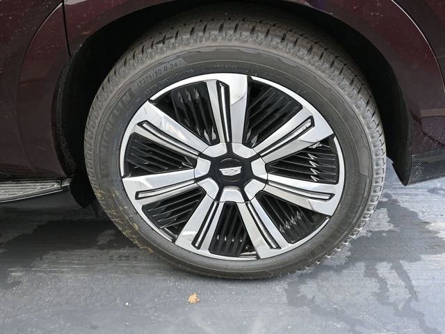 New 2025 Cadillac Escalade IQ Luxury 2 image 12