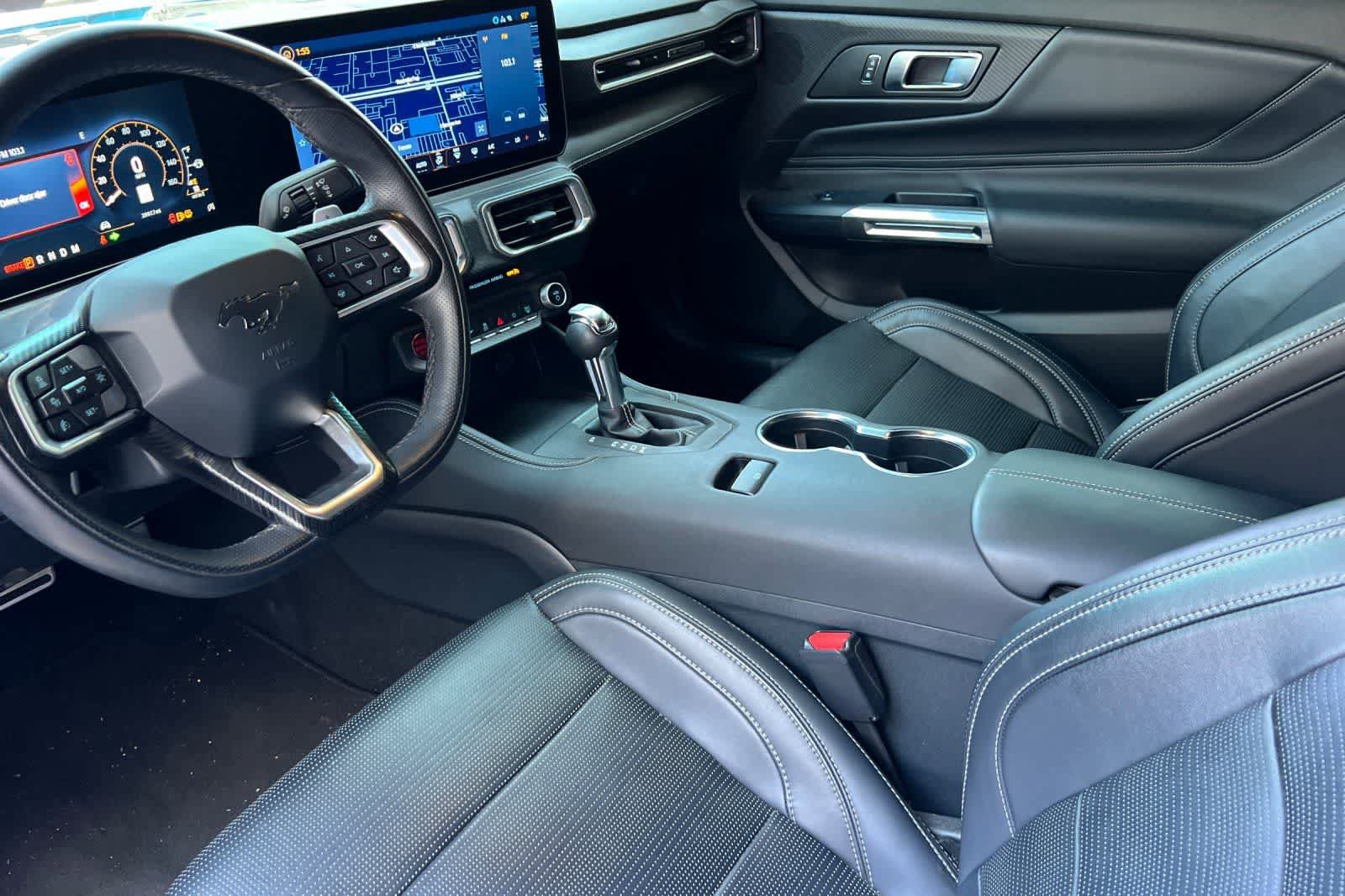 Used 2025 Ford Mustang GT Premium RWD image 14