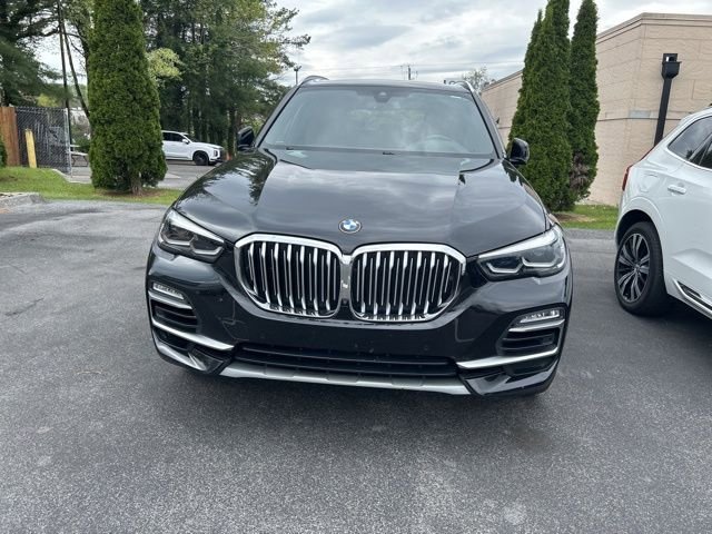 Used 2021 BMW X5 xDrive40i w/ Premium Package 2 image 2