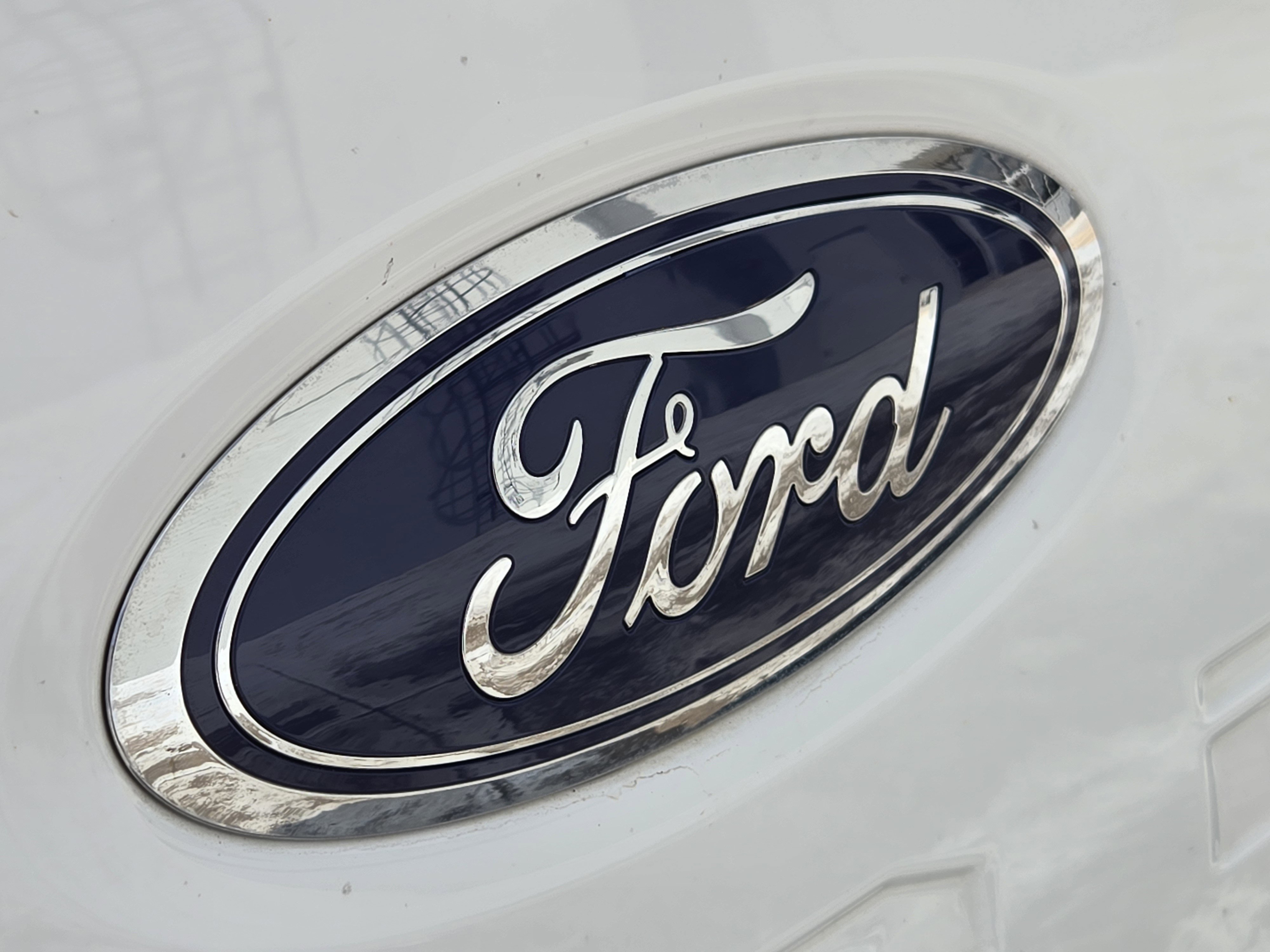 Used 2024 Ford F250 Lariat image 12