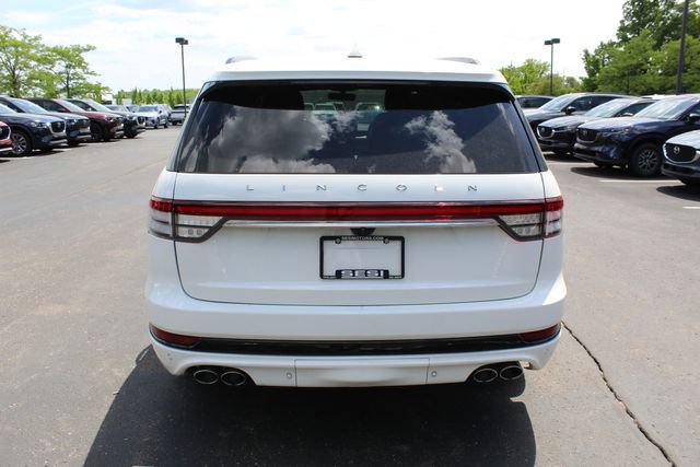 Certified 2024 Lincoln Aviator Reserve w/ Jet Package AWD/4WD image 4