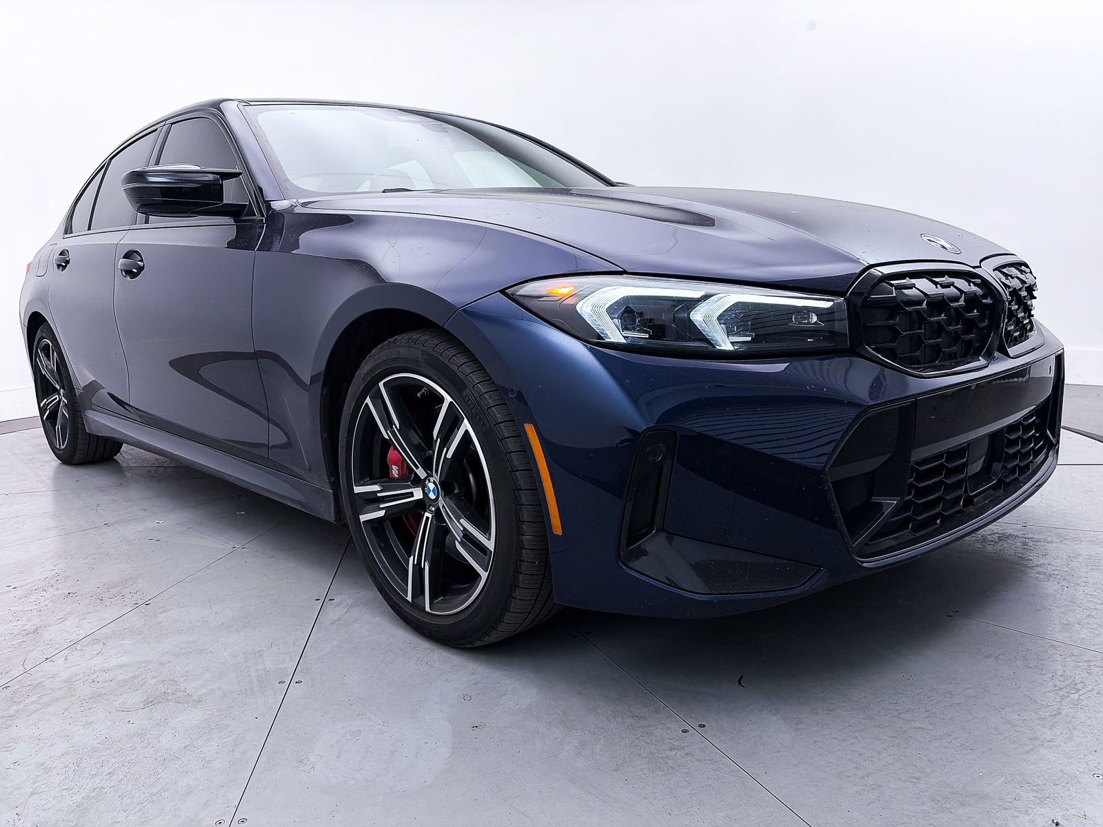 Used 2023 BMW M340i xDrive image 12