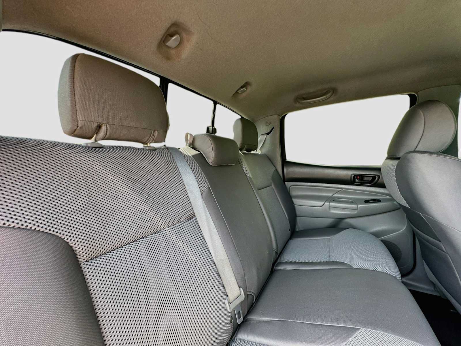 Used 2012 Toyota Tacoma 4x4 Double Cab w/ TRD Sport Pkg image 25