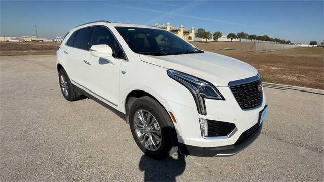 Certified 2023 Cadillac XT5 Premium Luxury image 2
