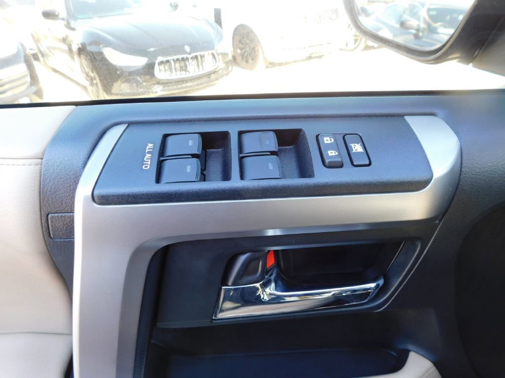 Used 2022 Toyota 4Runner SR5 image 27