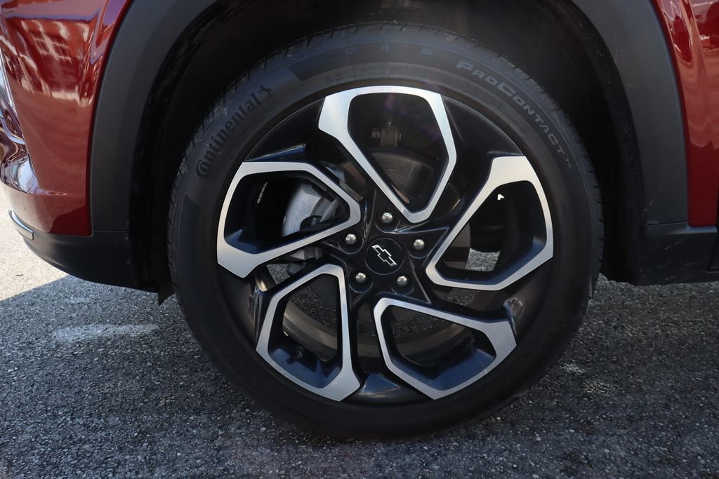 Used 2024 Chevrolet Trax RS w/ Driver Confidence Package image 24