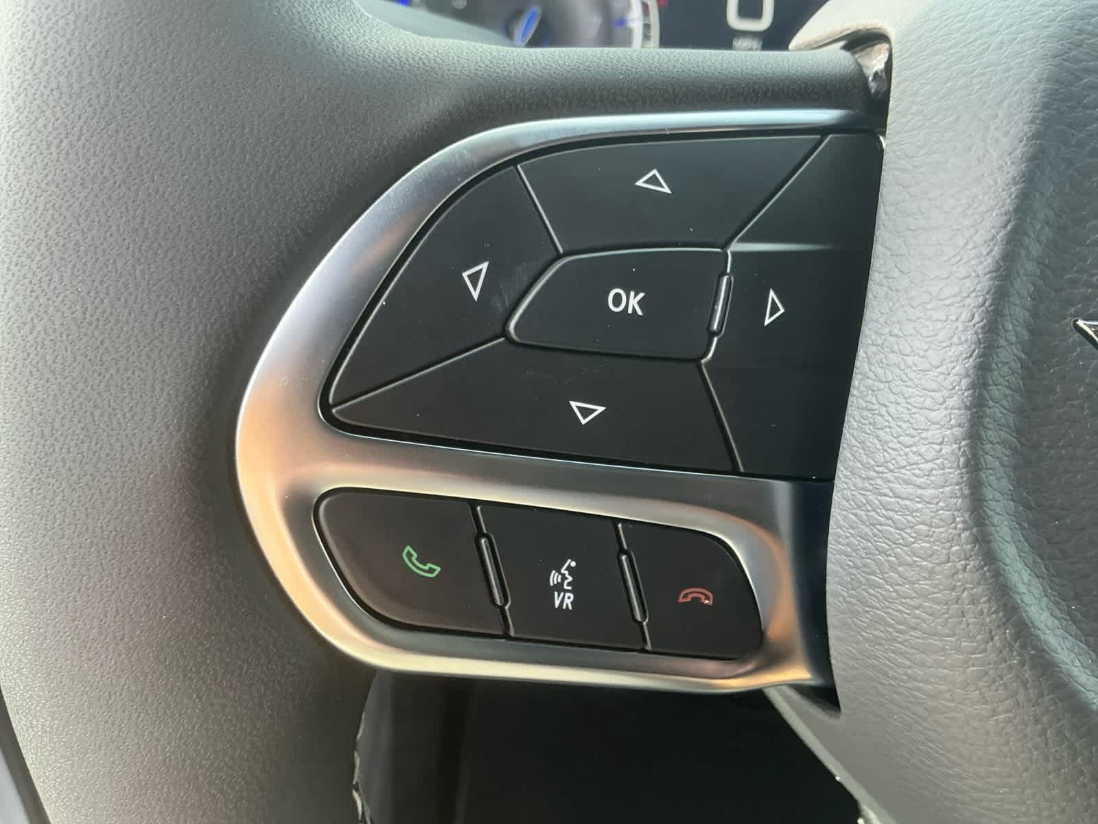 New 2026 Chrysler Pacifica Select FWD image 21