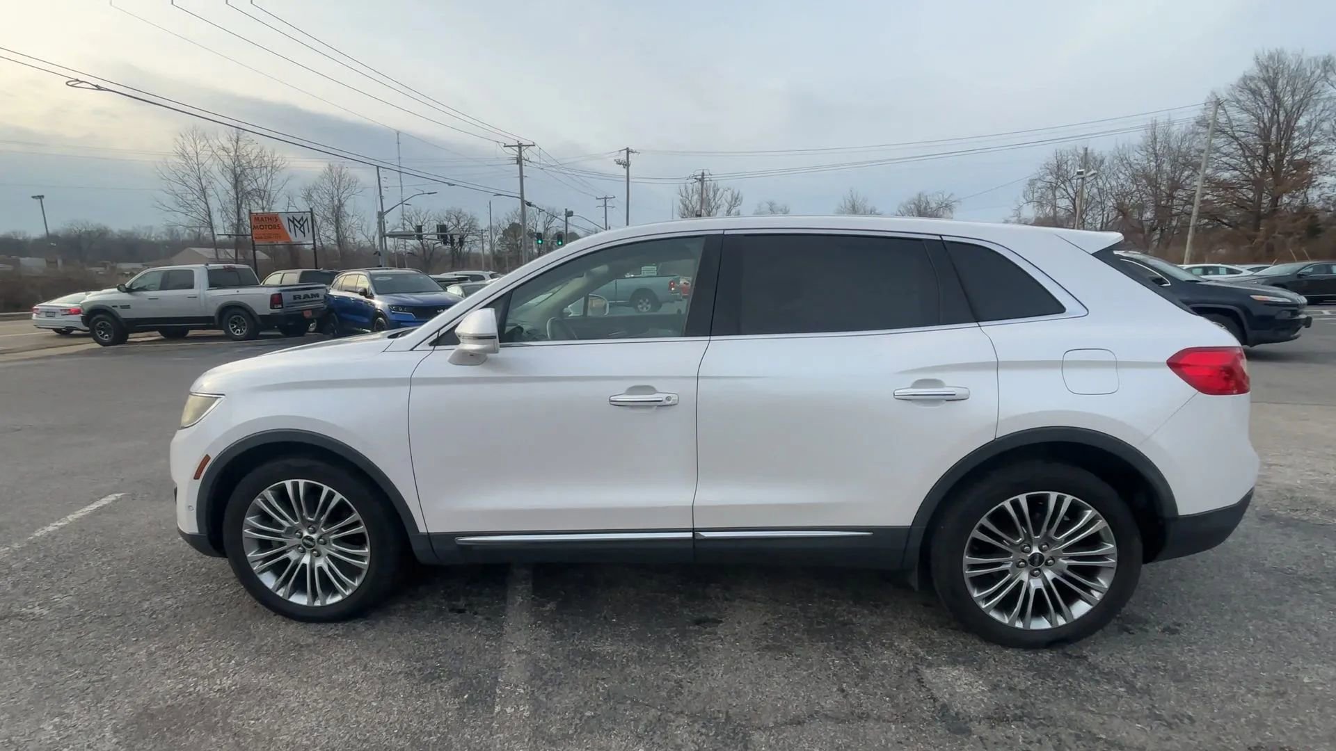 Used 2018 Lincoln MKX Reserve w/ Driver Assistance Package image 5