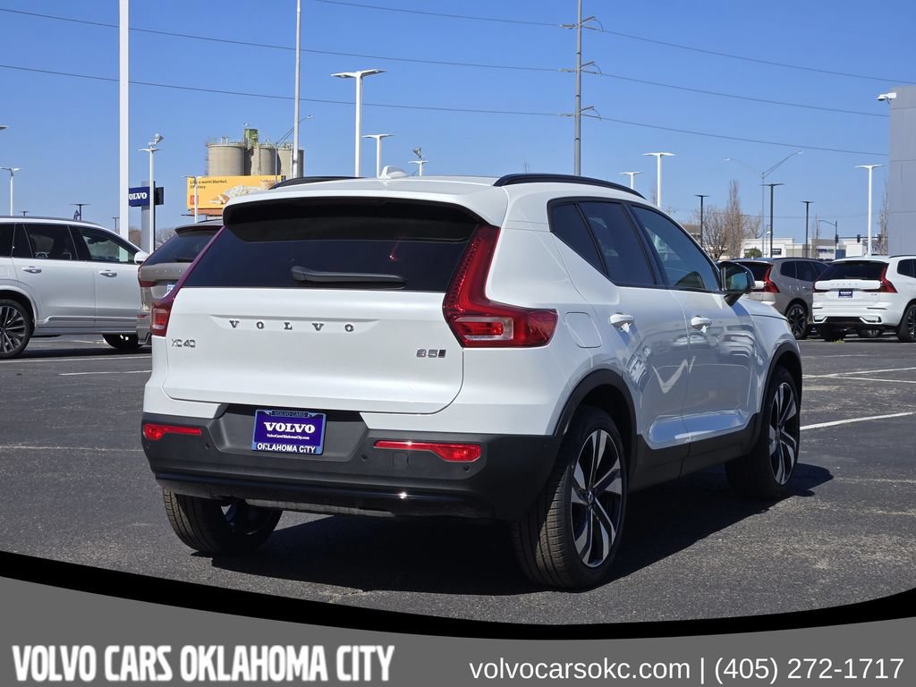 Used 2026 Volvo XC40 B5 Ultra w/ Protection Package Premier AWD/4WD image 5