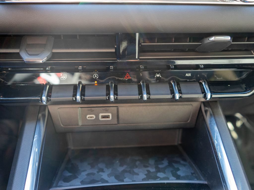 New 2026 GMC Canyon Elevation w/ Convenience Package AWD/4WD image 25