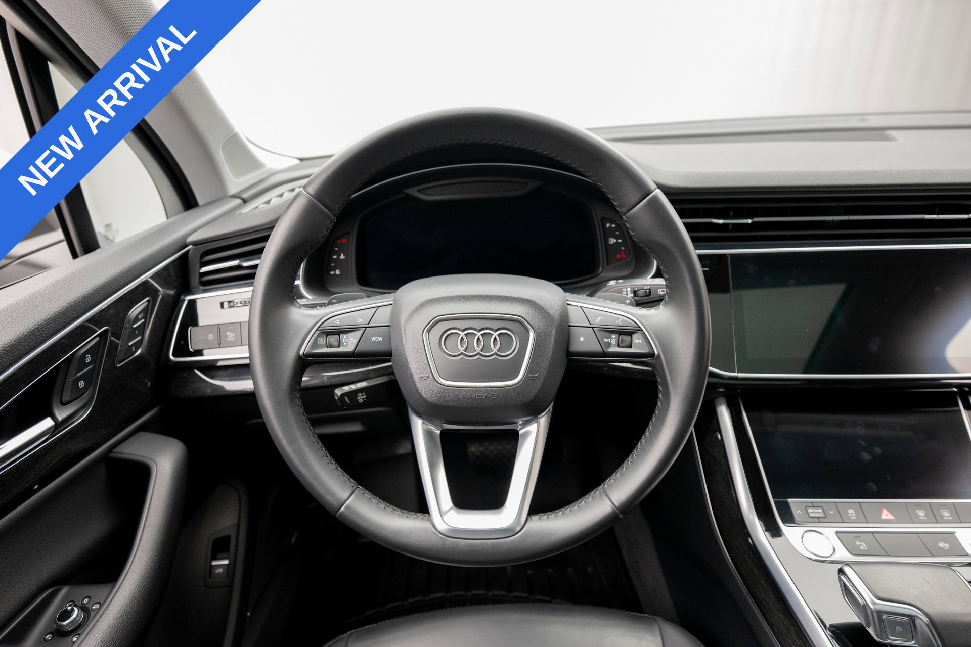Used 2020 Audi Q7 3.0T Premium Plus AWD/4WD image 11