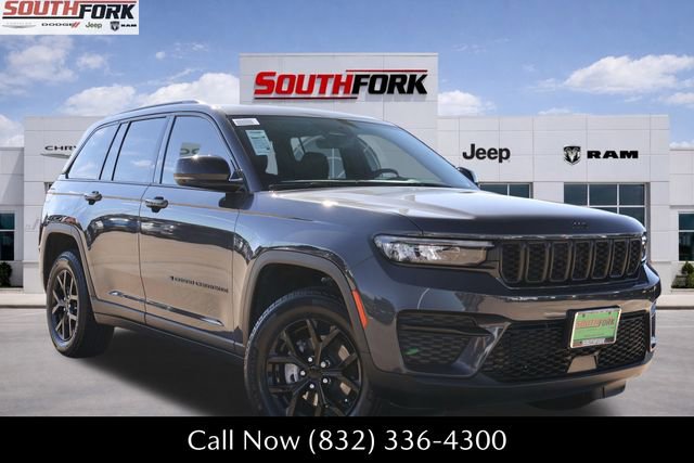 New 2025 Jeep Grand Cherokee Altitude image 1