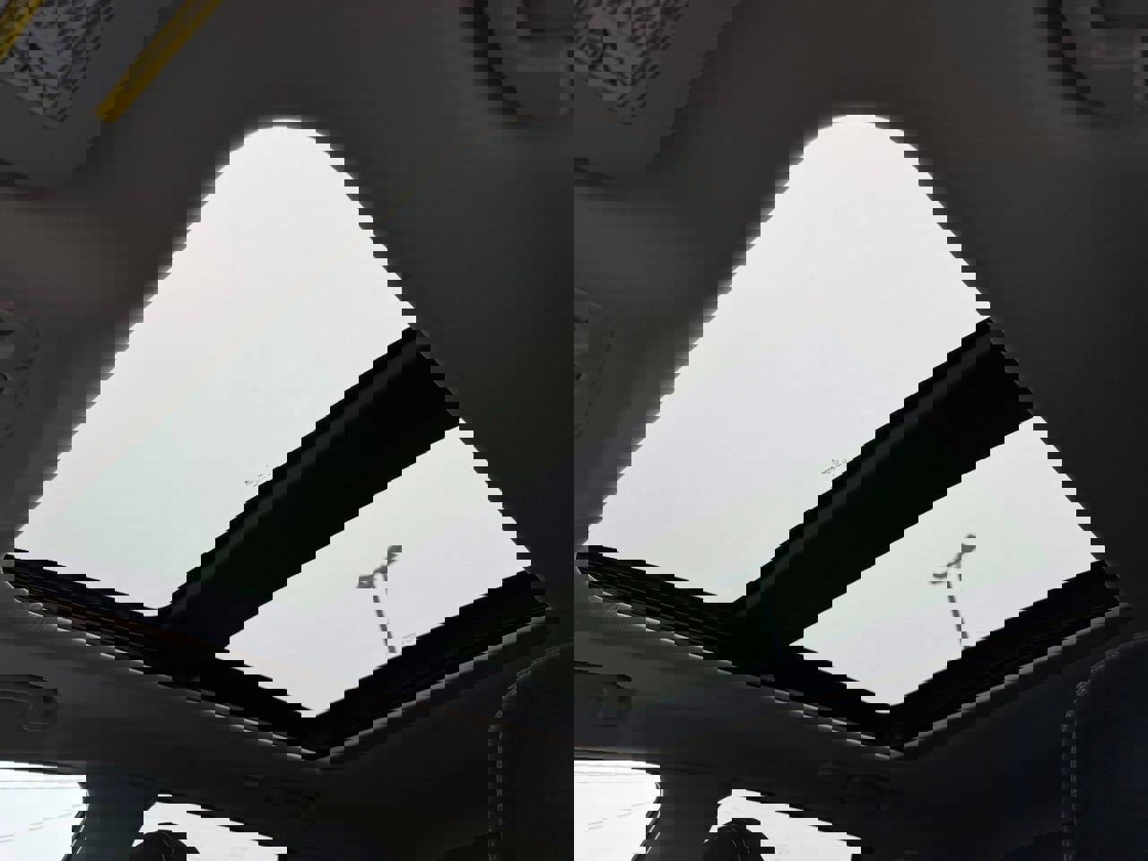 Used 2017 Nissan Murano SV w/ Premium Package image 23