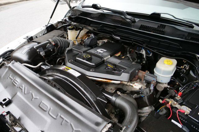 Used 2014 RAM 3500 Big Horn image 44