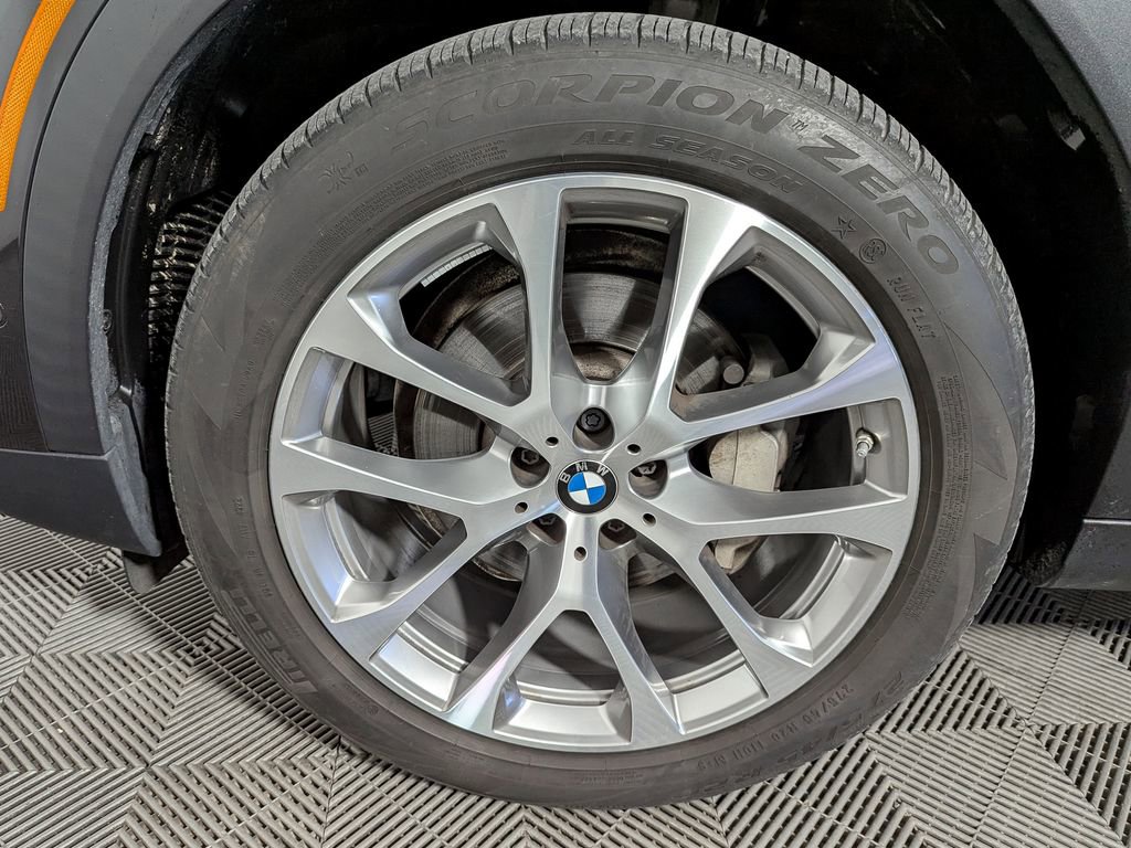 Certified 2023 BMW X6 xDrive40i w/ Climate Comfort Package image 52